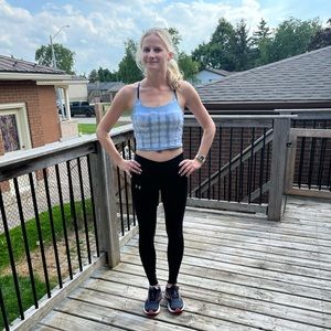 Black Under Armour leggings (skinny fit)